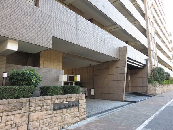 コスモ参宮橋パークビューの外観