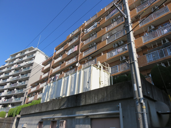 ライオンズマンション相武台前の外観