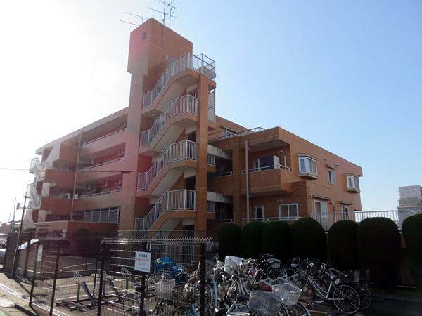 ライオンズマンション相武台前の外観