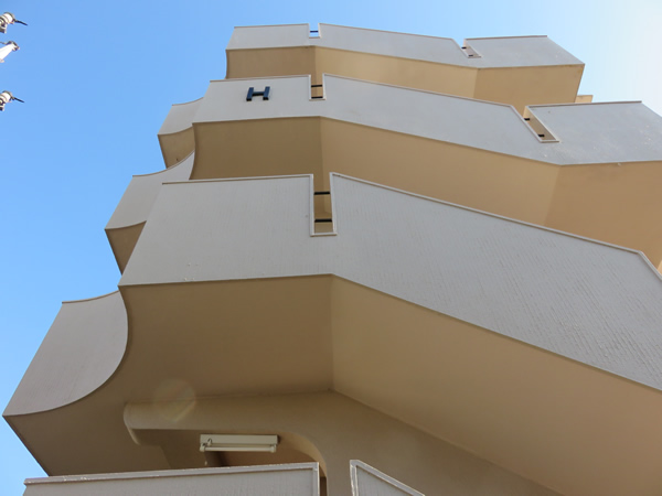 カーサ相模台H棟の外観