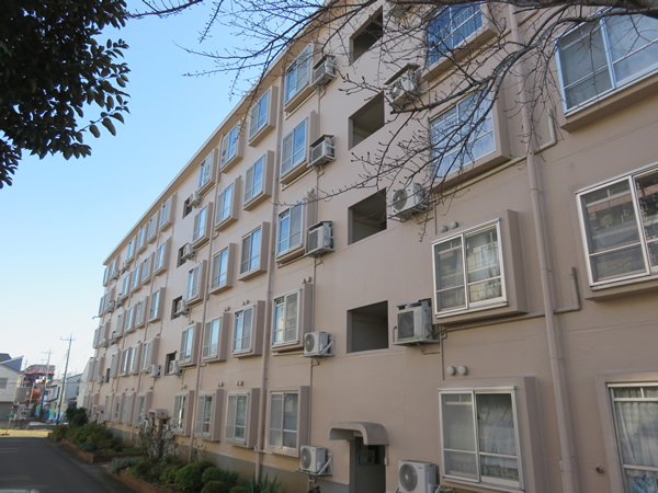 カーサ相模台F棟の外観