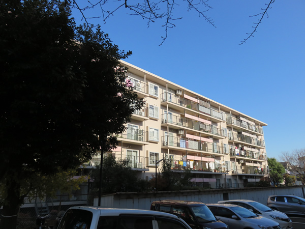 カーサ相模台Ｅ棟の外観