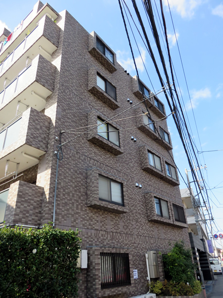 リベラル番田の外観