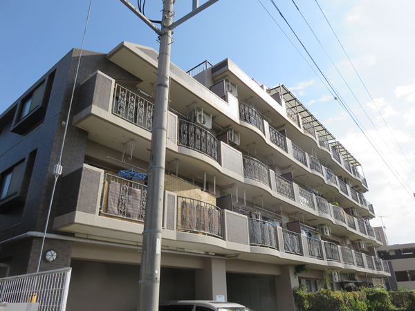 リベラル番田2番館の外観