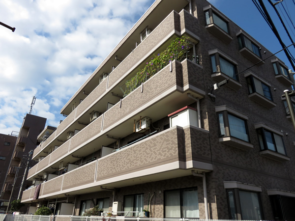 ビッグヴァン相模原の外観