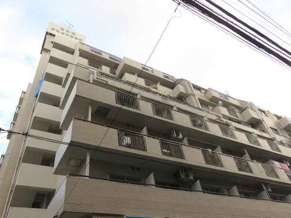 コスモ伊勢佐木長者町の外観