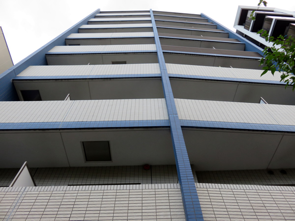 グランフォース横浜伊勢佐木町の外観