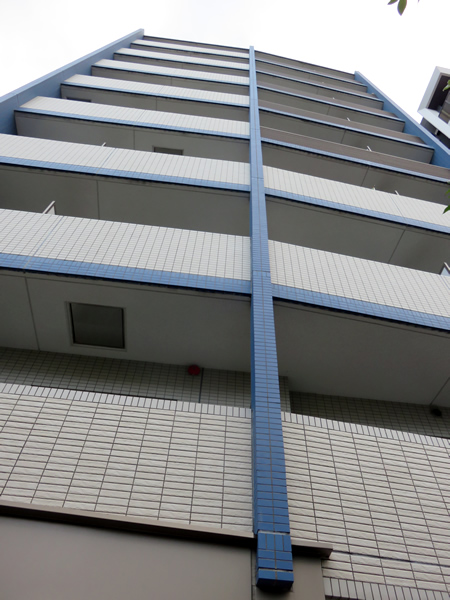 グランフォース横浜伊勢佐木町の外観