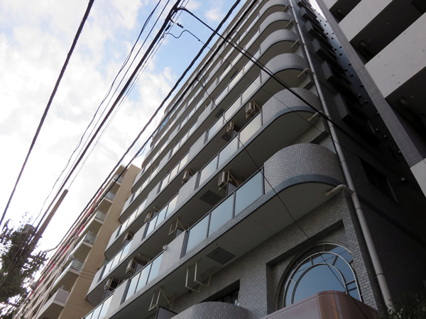 ライオンズマンション野毛山公園南の外観