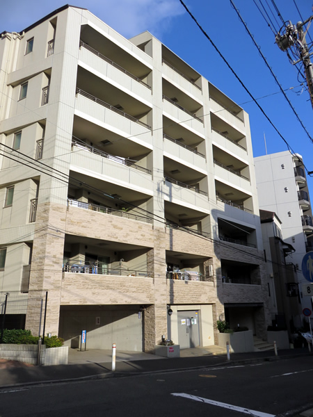 ミオカステーロ横濱野毛山公園の外観
