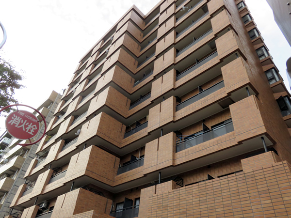 ライオンズプラザ横浜大通り公園の外観