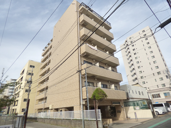 日神パレステージ南林間の外観