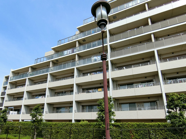 プラウドシティ府中ブライトコートの外観