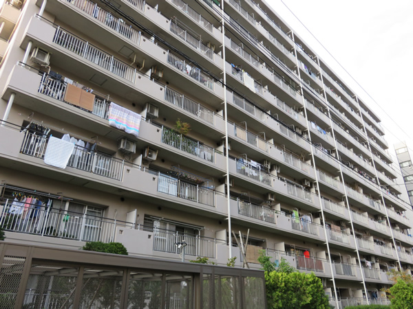 モアレ横浜富士見町の外観