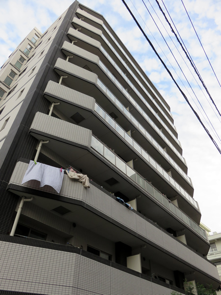 アイディーコート関内グランマーレの外観