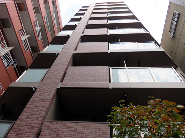 ラフィスタ伊勢佐木長者町駅前ウエストの外観