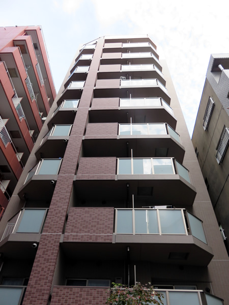 ラフィスタ伊勢佐木長者町駅前ウエストの外観