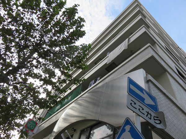 パルム長者町の外観