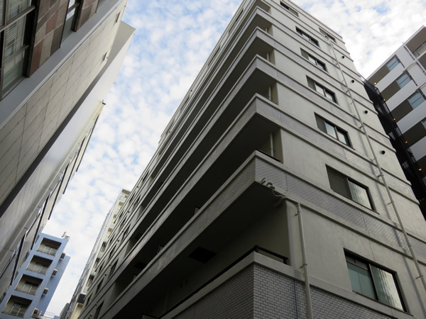 パルム長者町の外観