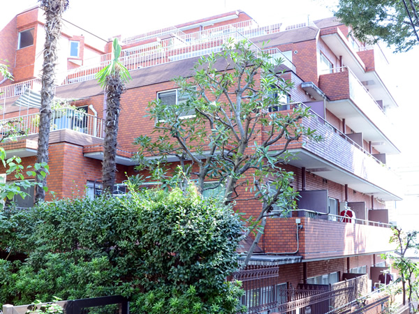 ライオンズマンション広尾第2の外観