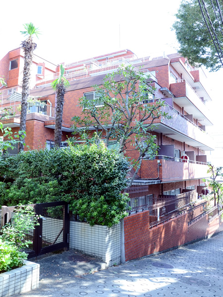 ライオンズマンション広尾第2の外観