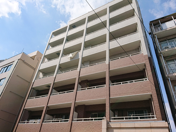 ステージファースト中野駅前の外観