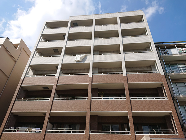 ステージファースト中野駅前の外観
