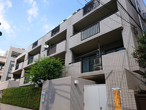 千光前ハイムの外観