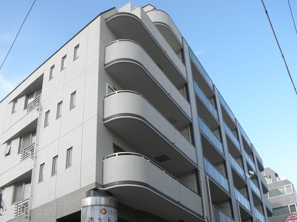 リリーベル高円寺スクエアの外観