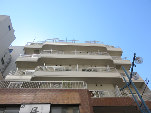 トーカン馬車道キャステールの外観