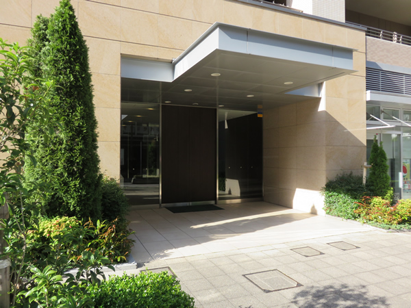 サーパスシティ小田原の外観