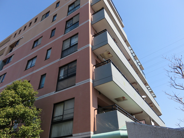 ロアーブルシャトー町田の外観