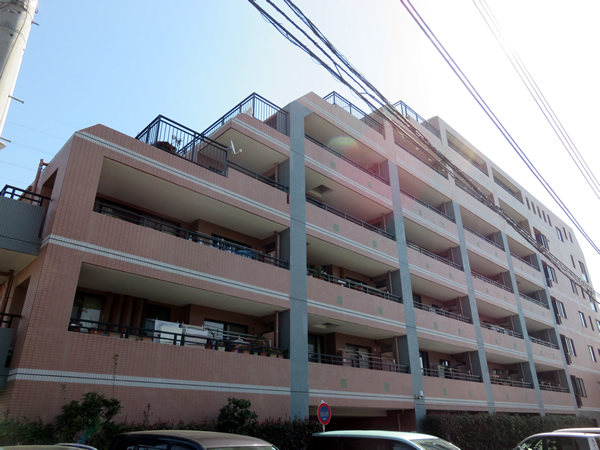 ロアーブルシャトー町田の外観