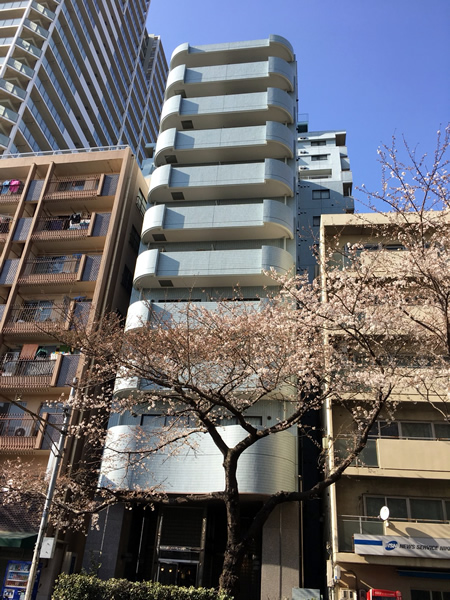 フォーラムイン東京1の外観