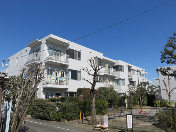 読売ランドシティハウスの外観