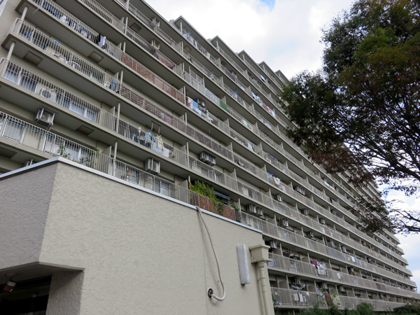 落合パークファミリアの外観