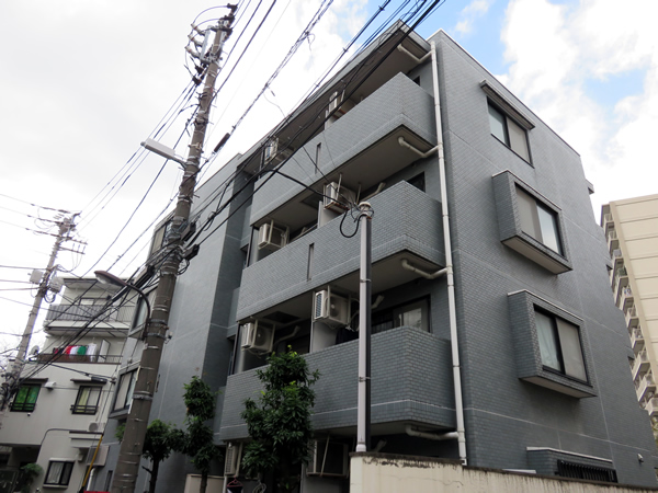 スカイコート高田馬場の外観