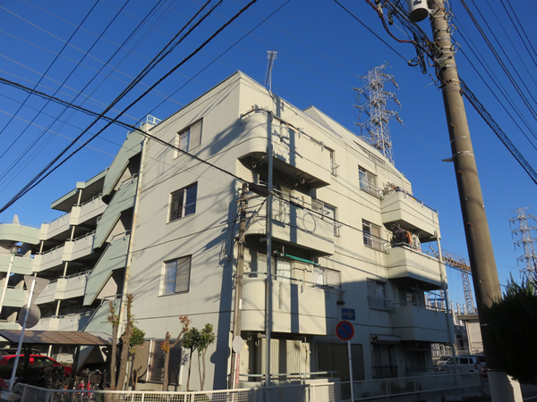 ロイヤルハイツ相模原の外観