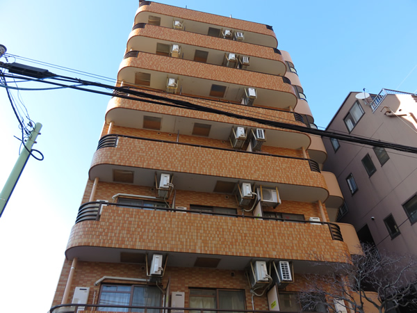 ダイアパレス相模原西門の外観