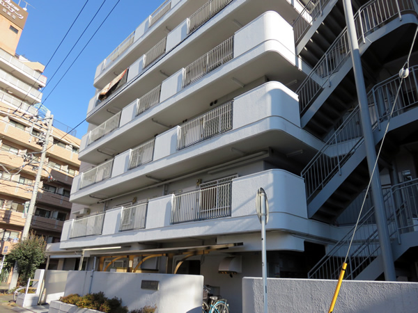 シャルテ相模原の外観