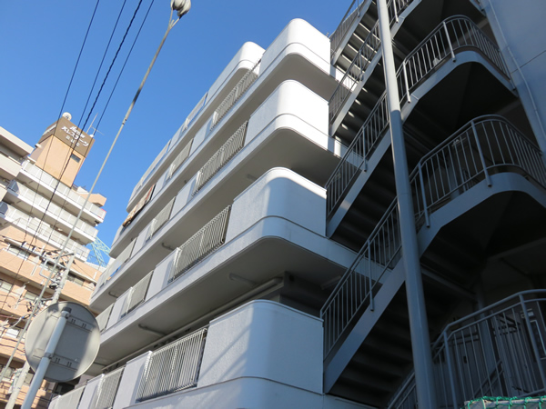 シャルテ相模原の外観