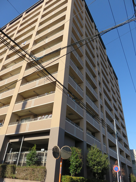 日神パレステージ西門公園通りの外観