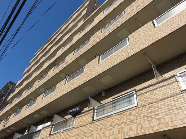 ライオンズマンション相模原第6の外観