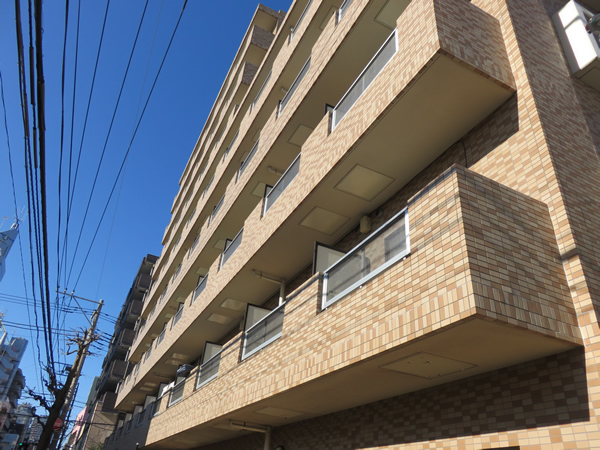 ライオンズマンション相模原第6の外観