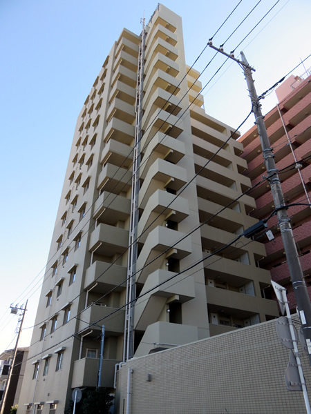 イトーピア相模原ウィズイーストフォートの外観