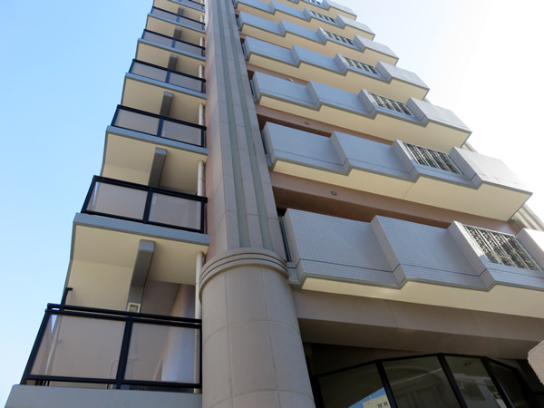 ロアーブルサン相模原2番館の外観