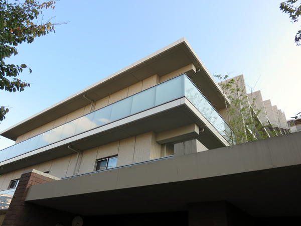 グランドメゾン狛江の外観