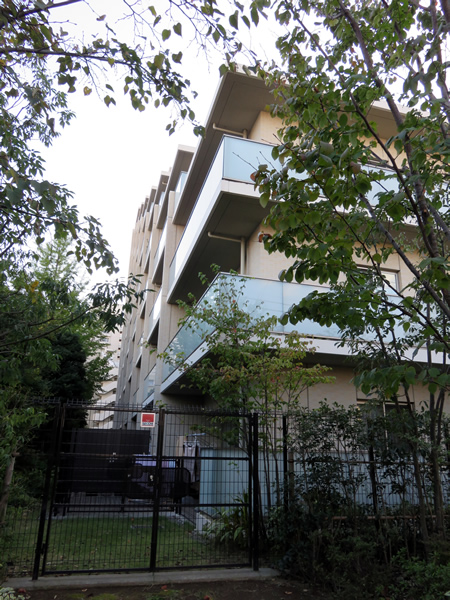 グランドメゾン狛江の外観