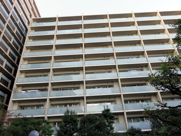 グランドメゾン狛江の外観