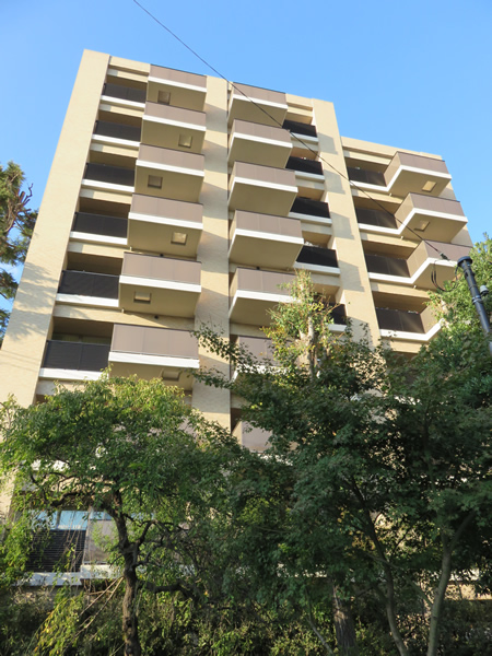 グランドメゾン狛江の外観